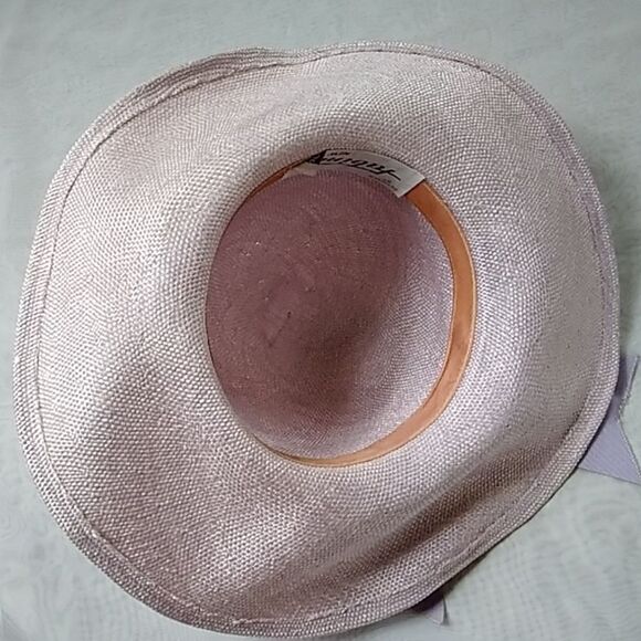 Vintage Designed By Fabini New York Women\'s Hat